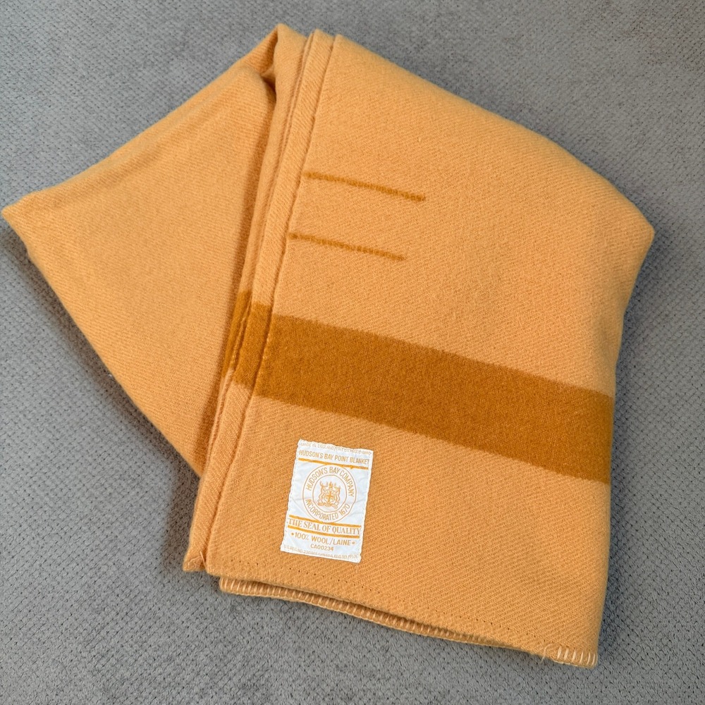 Vintage 1970s Hudson's Bay Point Blanket 100% Wool Gold 3.5 Point 53x72 England